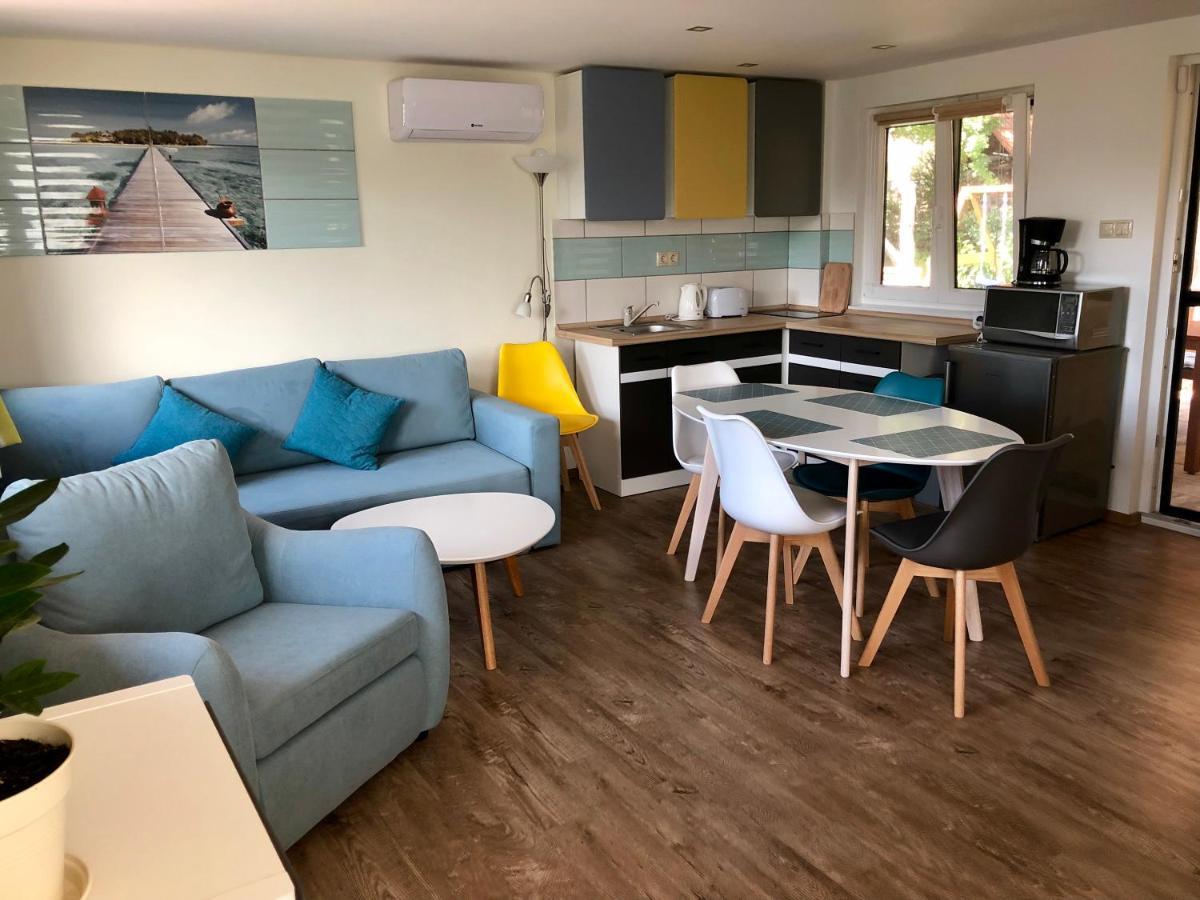 Balaton Wellness Tom Cat Nyaralo 1 Wellness Es 1 Gyermekbarat Apartmannal Kovagoors Esterno foto