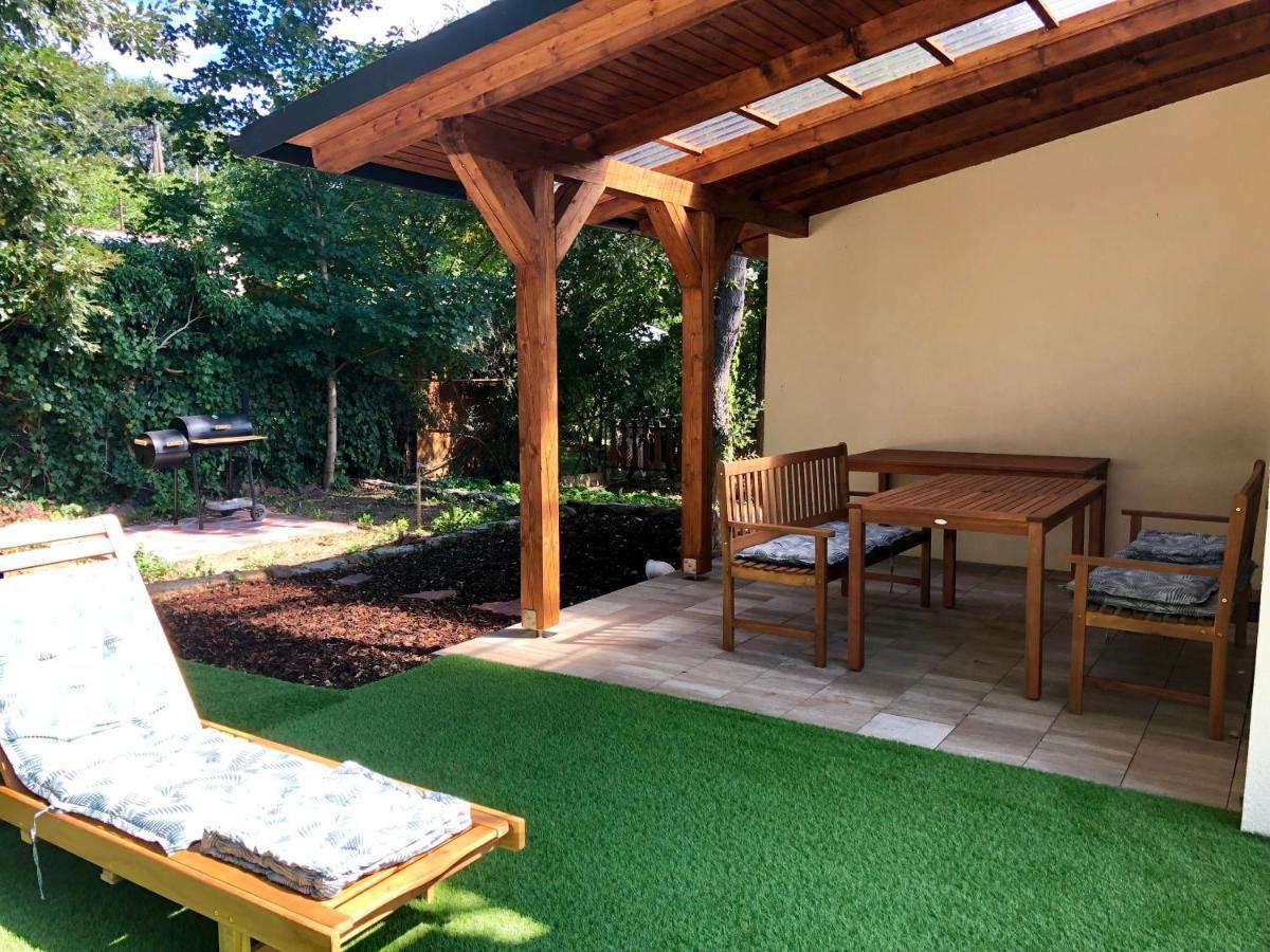 Balaton Wellness Tom Cat Nyaralo 1 Wellness Es 1 Gyermekbarat Apartmannal Kovagoors Esterno foto