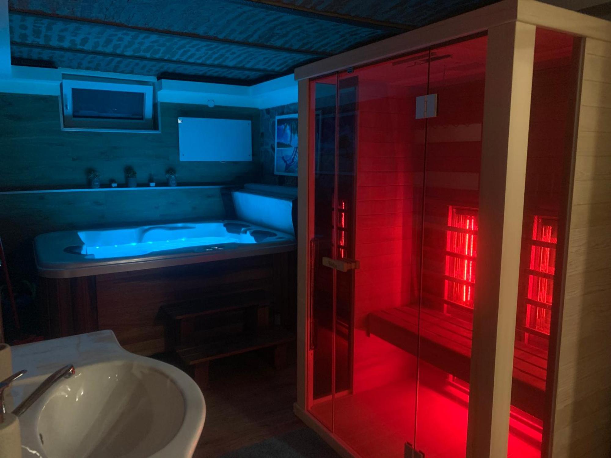 Balaton Wellness Tom Cat Nyaralo 1 Wellness Es 1 Gyermekbarat Apartmannal Kovagoors Esterno foto