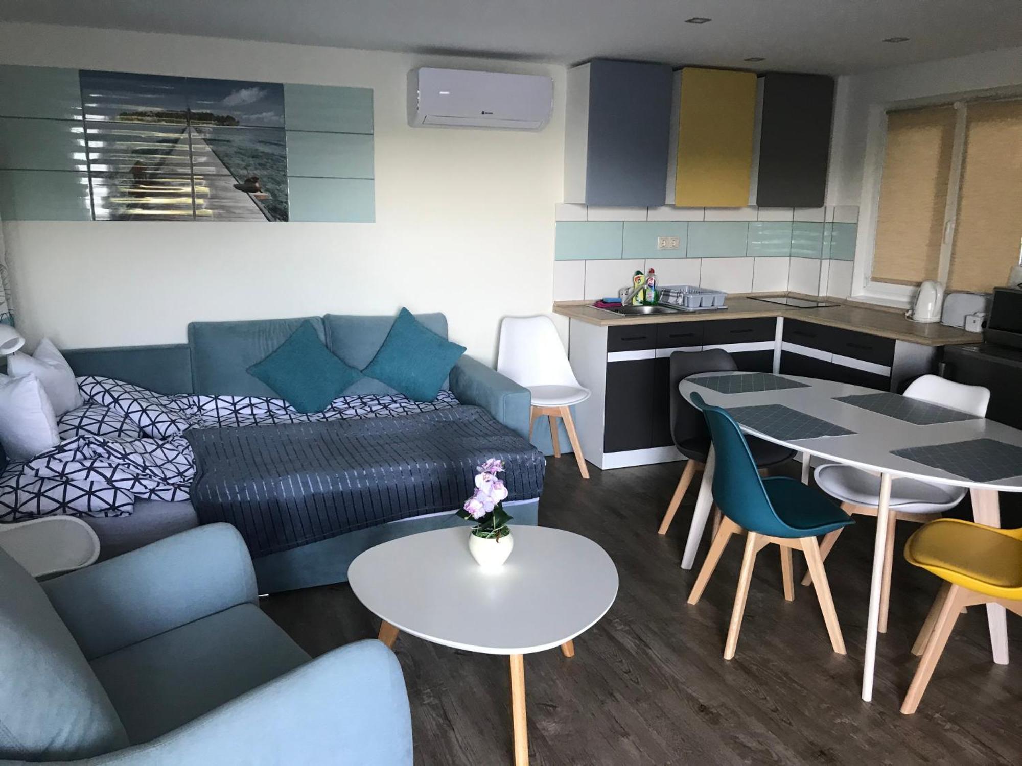 Balaton Wellness Tom Cat Nyaralo 1 Wellness Es 1 Gyermekbarat Apartmannal Kovagoors Esterno foto